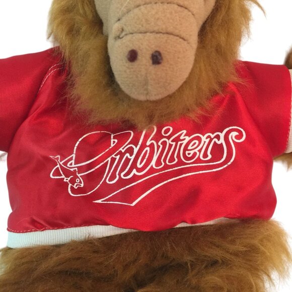 Vintage Alf Hand Puppet 11" Orbiters Red Satin Jacket Hat 1988 Burger King - Picture 2 of 8